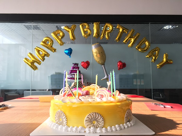 2018年四季度TST員工生日會——因為有你，更加精彩